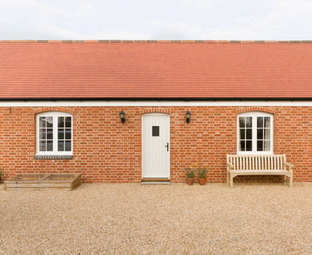 istock Single storey (story) house or annexe (annex) in UK 1249766593
