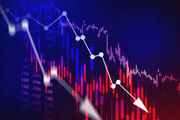 istock Falling digital graph and arrow, economical crisis 1249770967