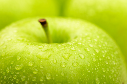 ripe and juicy apples