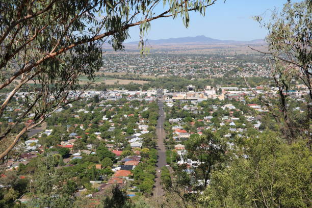 bird's-eye view to tamworth in new south wales australia - new south wales imagens e fotografias de stock