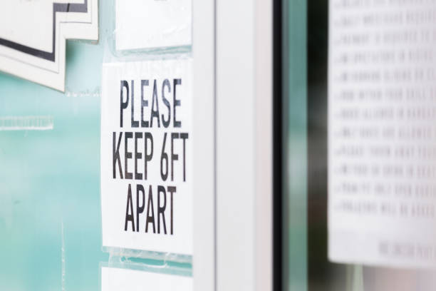 istock Sign requesting social distancing during COVID-19 1249865627