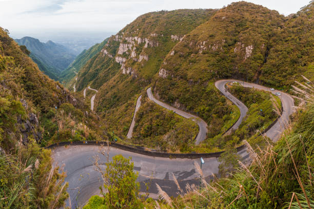 Serra do Rio do Rastro Santa Catarina Brazil, located in the south of the state, has 14 km of extension, and altimetry of 1400 meters above sea level. Serra do Rio do Rastro Santa Catarina Brazil, located in the south of the state, has 14 km of extension, and altimetry of 1400 meters above sea level. sierra stock pictures, royalty-free photos & images