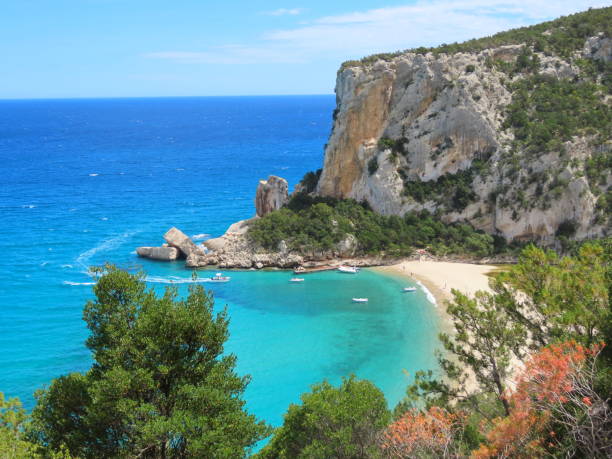 istock Cliff on mediterranean blue sea 1249979490