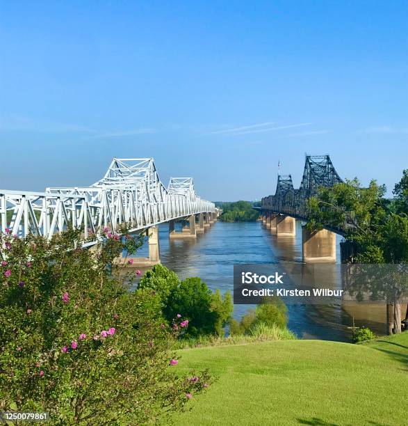 Vicksburg Bridge Stock Photo - Download Image Now - Vicksburg, Bridge - Built Structure, Mississippi