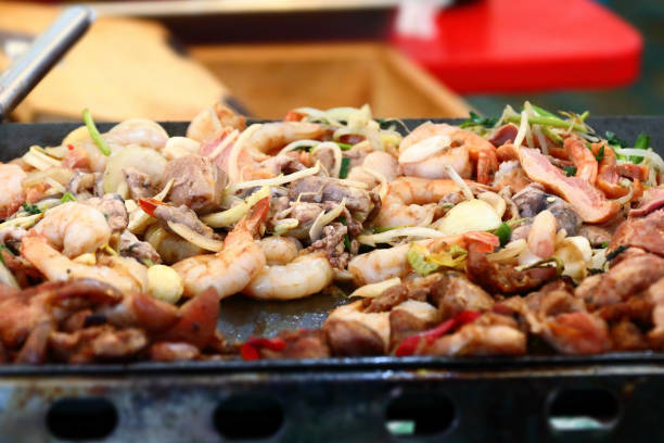 Delicious seafood stir-fried dishes.