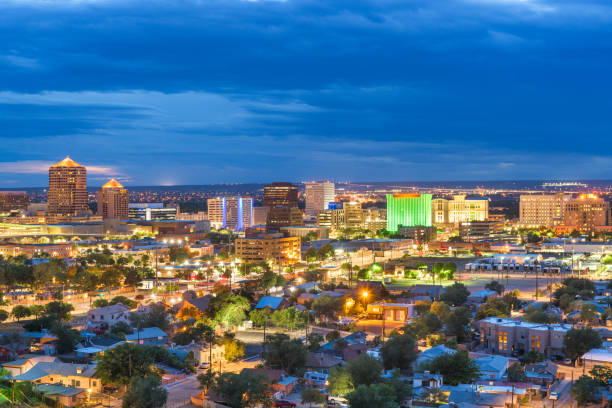 istock Albuquerque, New Mexico, USA 1250260821