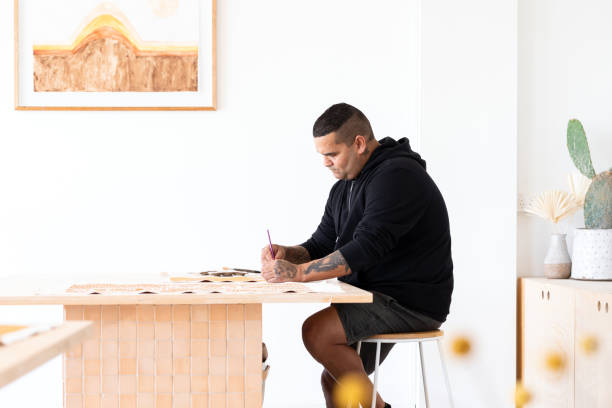 istock Indigenous Aboriginal Australian Artist 1250397765