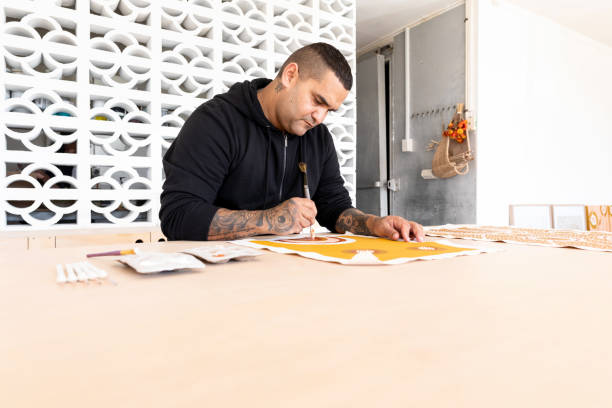 istock Indigenous Aboriginal Australian Artist 1250398375