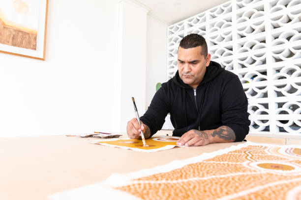 istock Indigenous Aboriginal Australian Artist 1250398419
