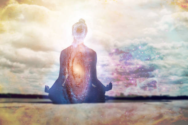 paix intérieure et chakra. concept de yoga et de méditation. - nirvana photos et images de collection