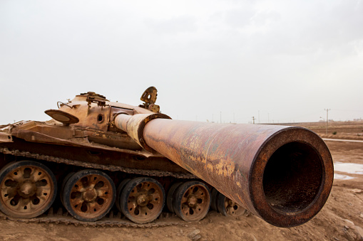 Here is the Shalamcheh battlefield in the south of Iran. A rusty tank belonged to Iran's military is broken down and left as-is for Persian visitors. During the Iran-Iraq war, the Iraqi army was forced to leave Khuzestan province.