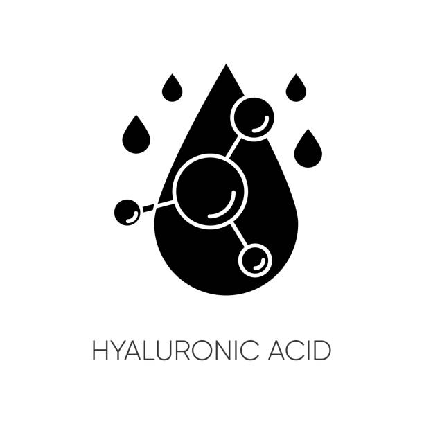 ilustrações, clipart, desenhos animados e ícones de ícone do glifo preto ácido hialurônico. fórmula hidratante. colágeno para evitar rugas. gota d'água. beleza coreana. ingrediente cosmético. símbolo de silhueta no espaço branco. ilustração isolada vetorial - silhouette water computer icon cosmetics