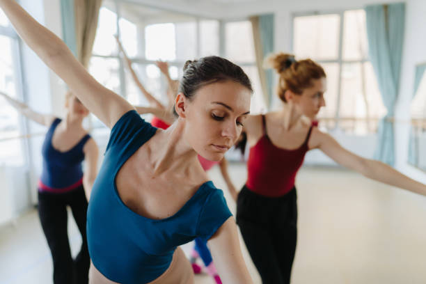 istock Adult ballet dancers in a studio 1250473775