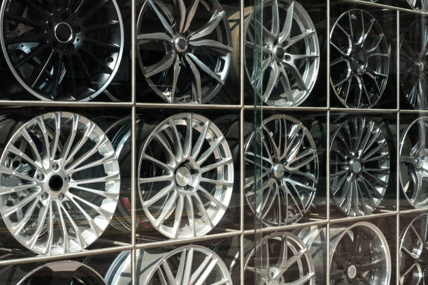 istock Car rims in shopping window display - 1250491730