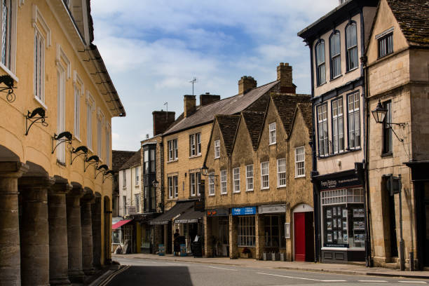 Tetbury town centre, a Cotswold town Tetbury town centre, a Cotswold town in England gloucestershire stock pictures, royalty-free photos & images
