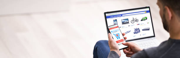 istock Online Ecommerce Store Holding Phone 1250690159