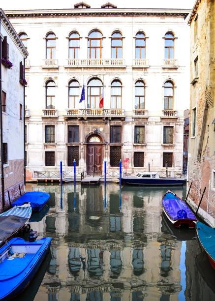 ヴェネツィアのパラッツォ・ディエド(イタリア) - european culture architecture vertical venice italy ストックフォトと画像
