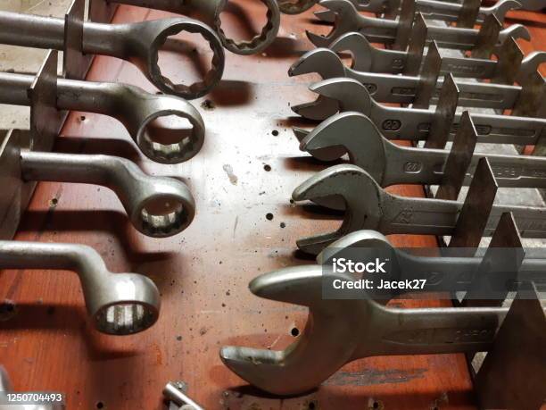 Diyschlüssel Stockfoto und mehr Bilder von Mechaniker - Mechaniker, Handwerkszeug, Schlüssel