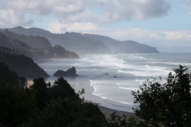 istock Oregon Coast Morning 16 June 2020 1250704789