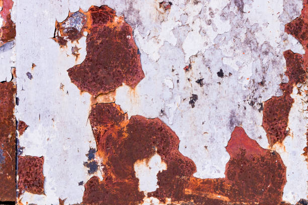 forma de perro oxidado rojo - lead paint fotografías e imágenes de stock