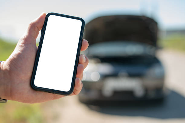istock Driver is showing a blank screen mobile phone. 1251011509