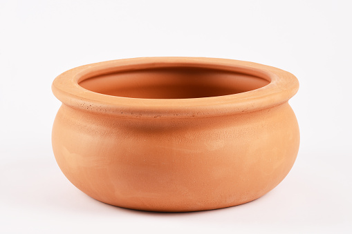 empty flower pot on white with clipping path