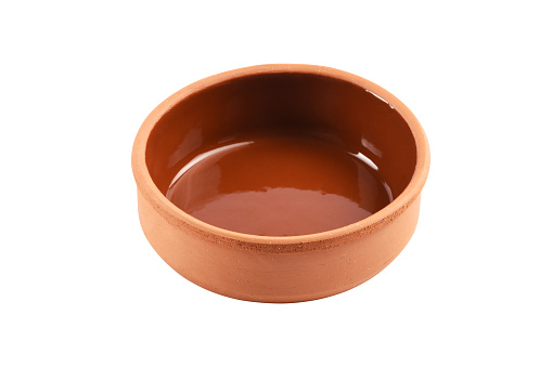 Empty ceramic pot, stew bowl (Clipping path) isolated on white background