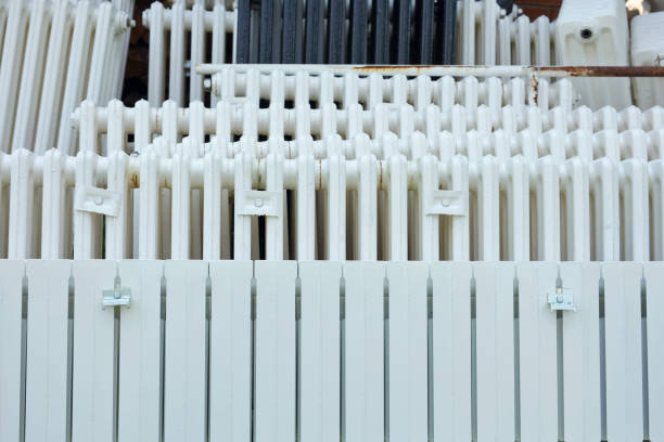 Changing old heating radiators at home. Energetic efficiency