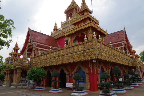 istock Wat Phrathat Rueang Rong in Sisaket 1251121962