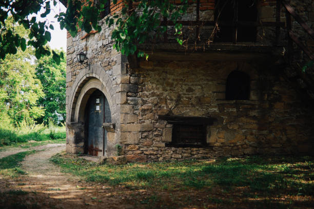 istock Old abandoned houses 1251167492