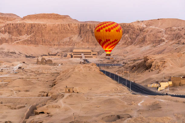 istock Hot Air Ballooning 1251173700