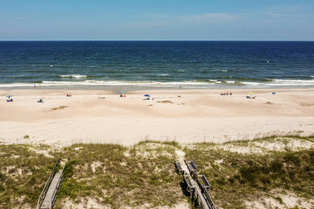istock Florida Beach on Summer Afternoon 1251230304