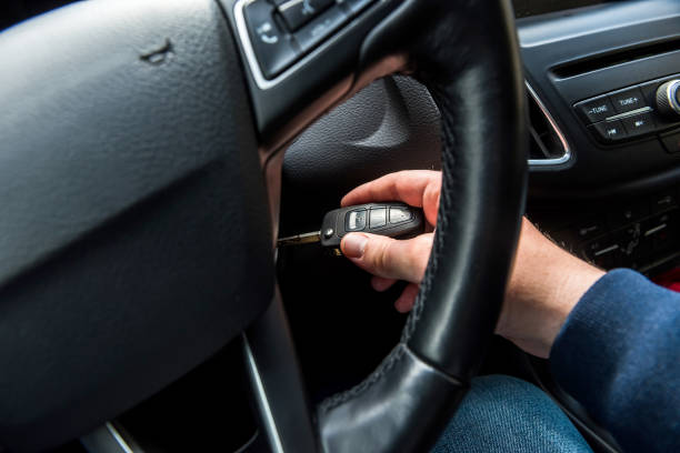 istock man prepair to trip, car interior 1251309314
