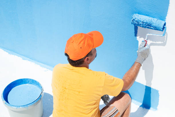 Painting the swimming pool