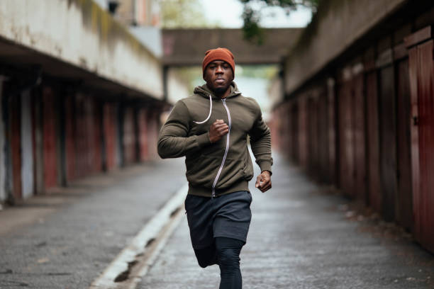 istock The cold weather does not stop him 1251374728