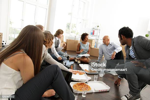 Startup De Negócios Reunião Almoço - Fotografias de stock e mais imagens de Reunião - Reunião, Cool, Grupo de Pessoas