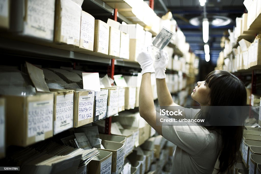 Buscar archivos. - Foto de stock de Archivos libre de derechos