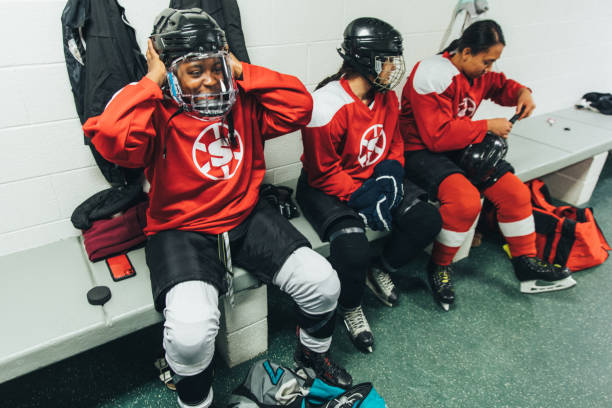 istock Women's Ice Hockey Team Pre Game 1251422927