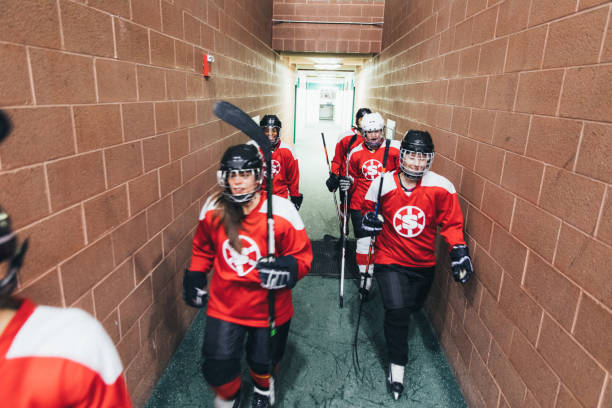 istock Women's Ice Hockey Team Pre Game 1251422940