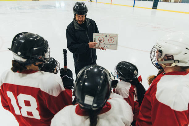 여자 아이스하키 팀 시범경기 - womens ice hockey 뉴스 사진 이미지