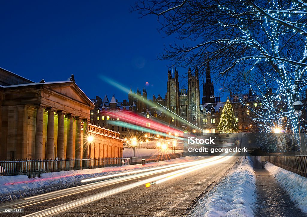 Édimbourg au mois de décembre de neige - Photo de Noël libre de droits