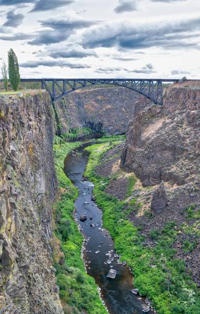 istock Crooked River Valley Canyon and Crooked River High Bridge 1251646391