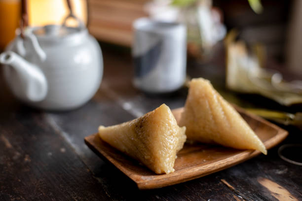 zongzi traditionnel chinois - tea cup cup old fashioned china photos et images de collection