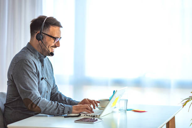 istock Connecting with the business world anywhere, anytime. 1251687837