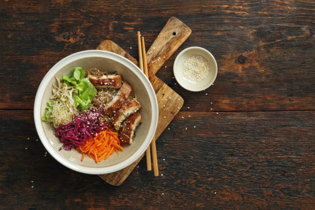 homemade poke bowls and glass noodle salad - prepared shrimp prawn seafood salad imagens e fotografias de stock