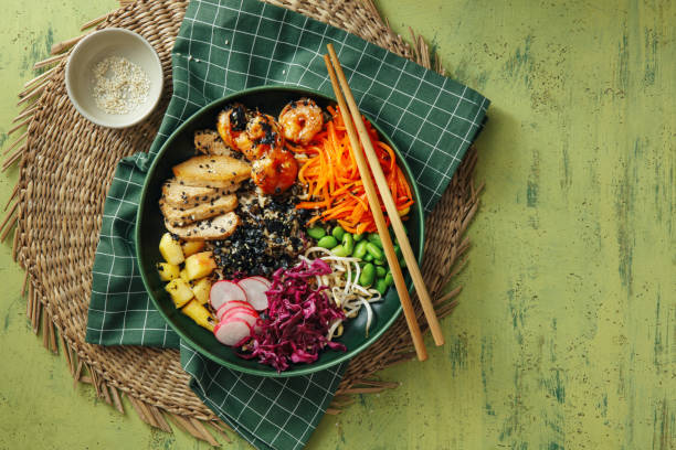 домашний poke bowl - prepared shrimp prawn seafood salad стоковые фото и изображения