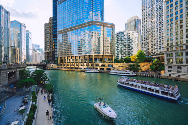 istock Chicago downtown with tourist and river 1251817587