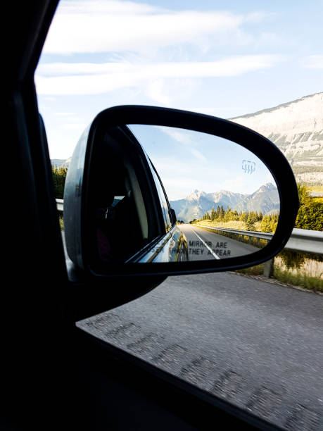 istock Mountains are closer than they appear 1252259451