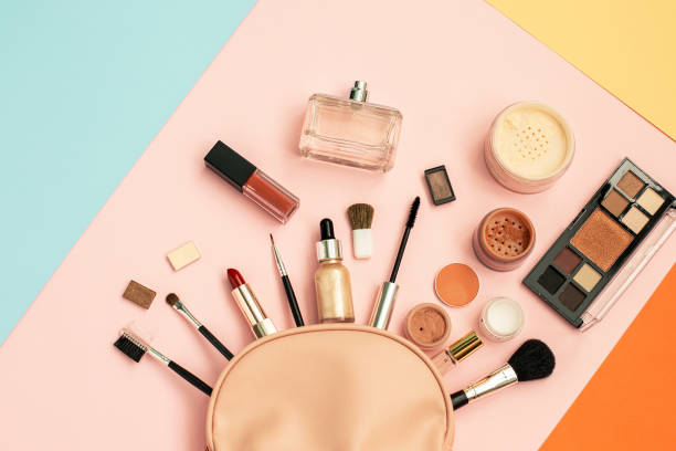 istock Decorative cosmetic set from pink cosmetic bag 1252263120