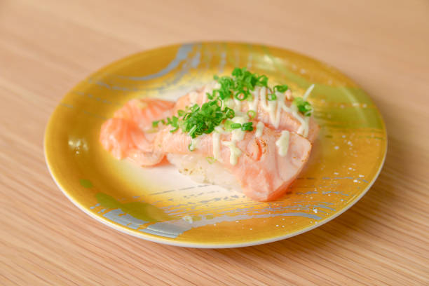 istock Grilled salmon Sushi topping with mayonnaise and slice spring onion 1252303319